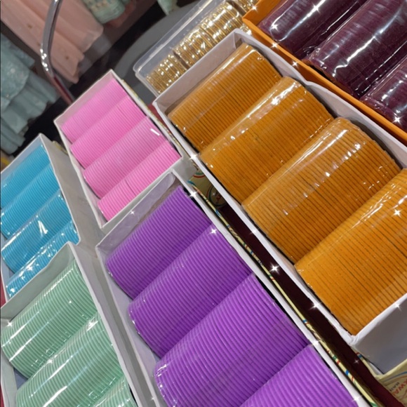 Glass and metal Bangles in stock - Picture 10 of 10